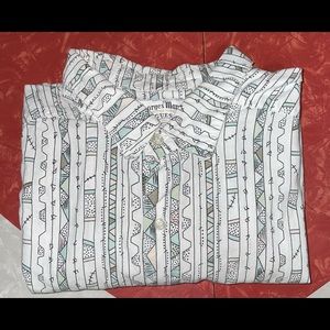 Short sleeve button down